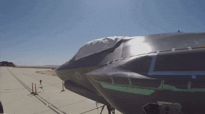 Огонь из авиационной четырёхствольной пушки GAU-22А (GIF видео).