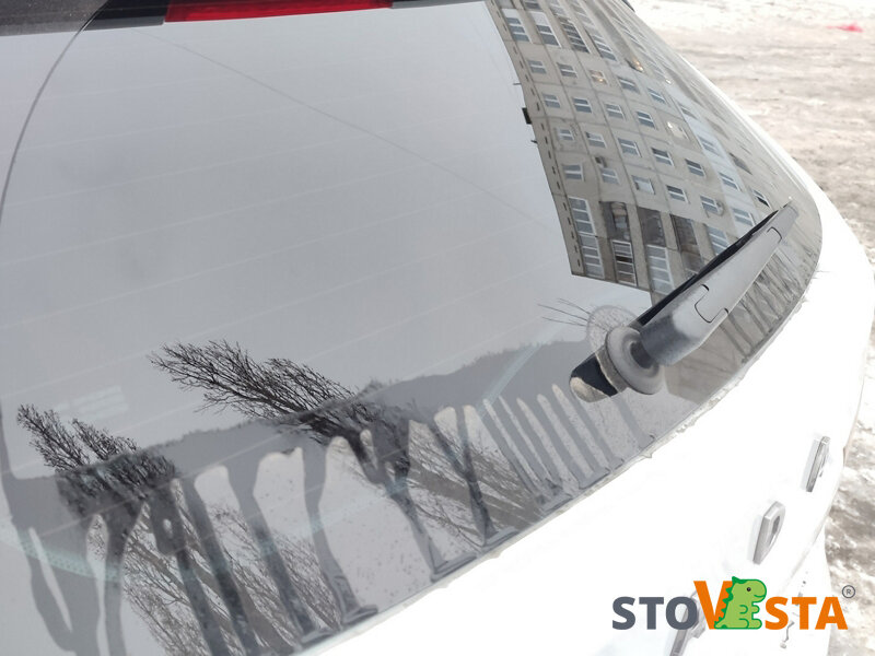 Задний дворник Лада Веста