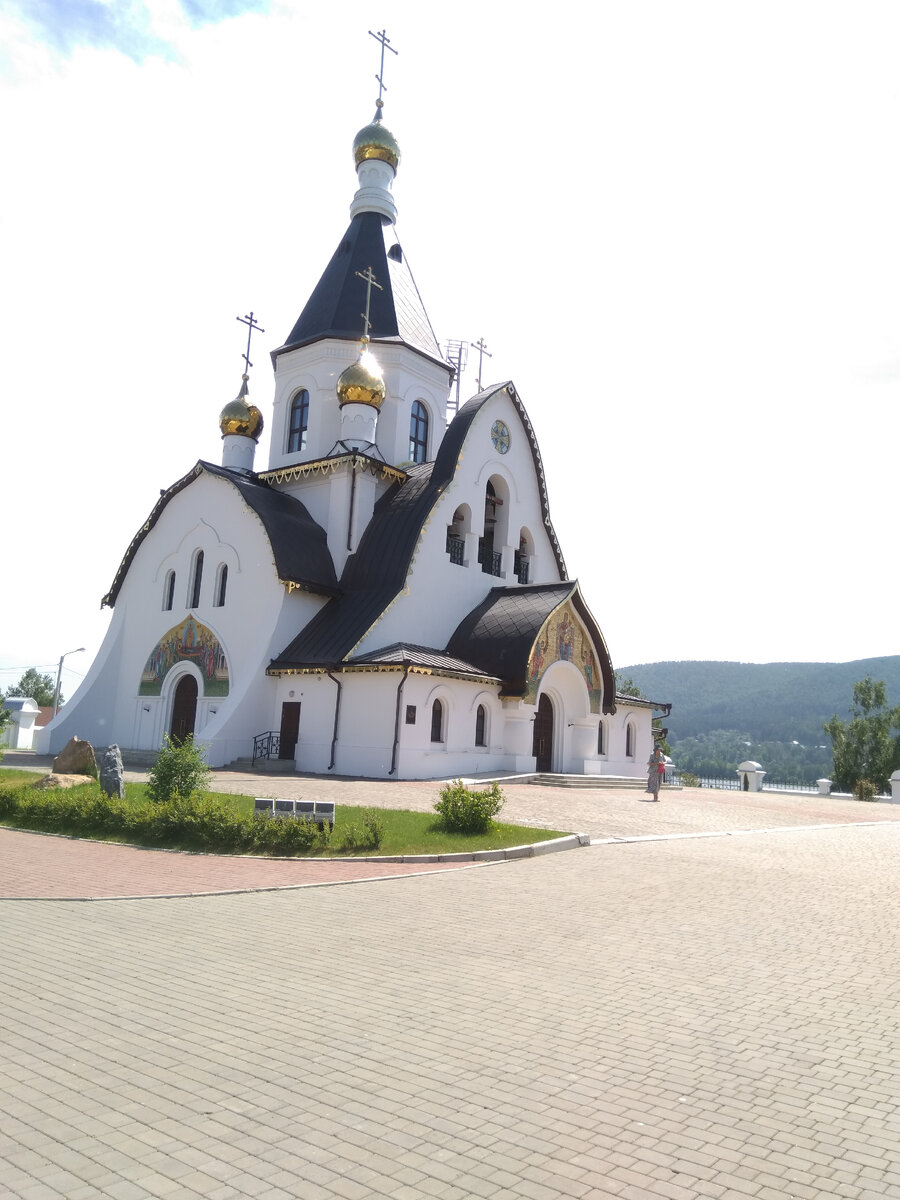 Фото автора. Храм Свято -Успенского монастыря в Красноярске