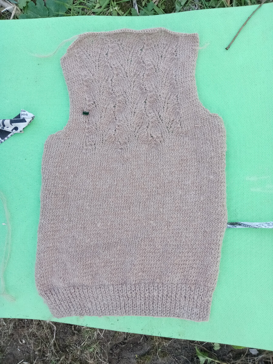 Вязала на рыбалках. Муж ловил рыбу, а тихонечко ковыряла петли неподалеку