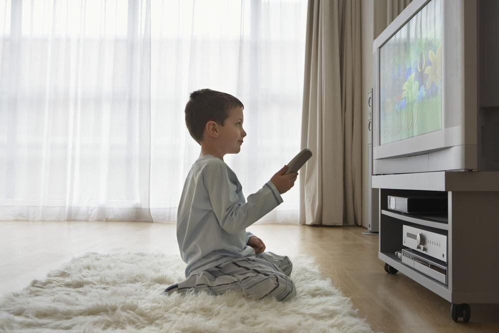 Сколько можно смотреть телевизор ребенку? - Солнечный Город