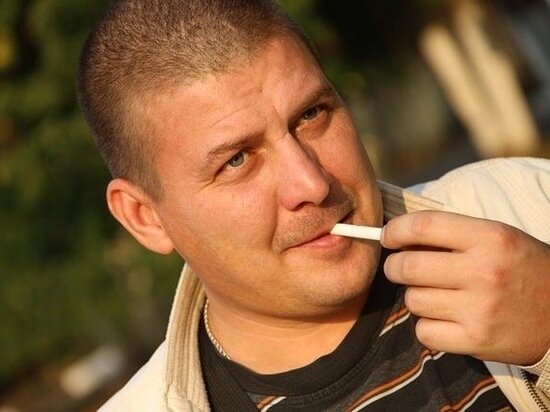 
Ссылка на источник.Дорожный скандал со стрельбой, в ходе которого на глазах у пассажиров был расстрелян водитель рейсового автобуса, произошел на северо-западе Москвы в минувшую среду.фото: соцсетиКак удалось выяснить «МК», 23 августа около 20.30 рейсовый автобус №540, следующий по маршруту метро «Тушинская» — Бузланово, проезжал мимо дома 142 на Волоколамском шоссе.
