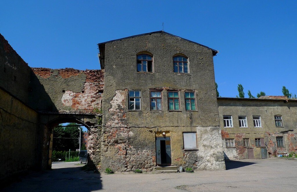 Замок лабиау. Замок Лабиау в Полесске. Городок Лубиау замок Калининград. Пивоварня Лабиау Полесск.