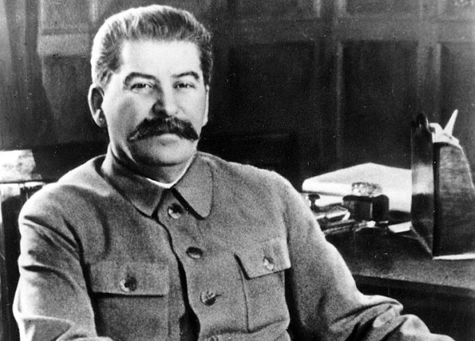 Иосиф Сталин  