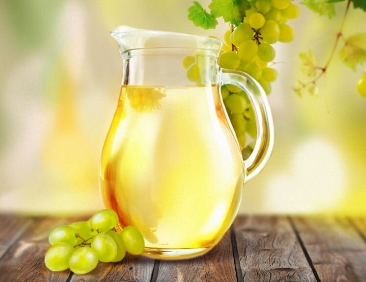 Композиция белое вино. Мутное вино. Сангрия на белом вине коктейль. Вино без фона. Коктейль.