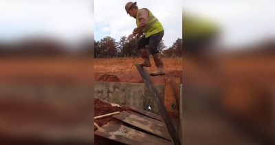 кадр из видео