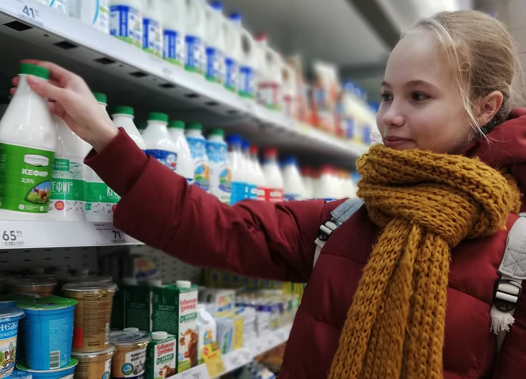 Сколько стоит попасть со своим товаром на полку в торгову сеть | Тихон  Смирнов | Дзен