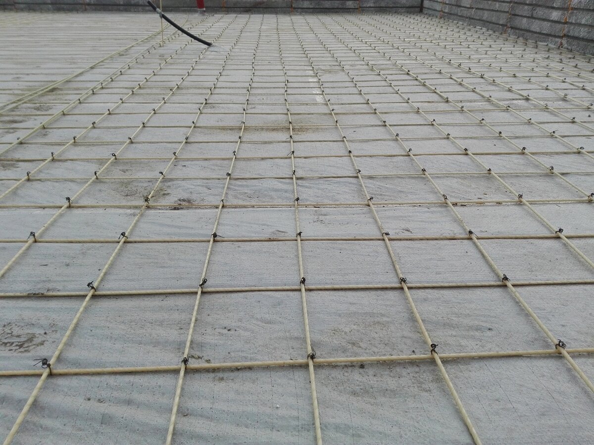 Армирование бетонной плиты 150 шаг