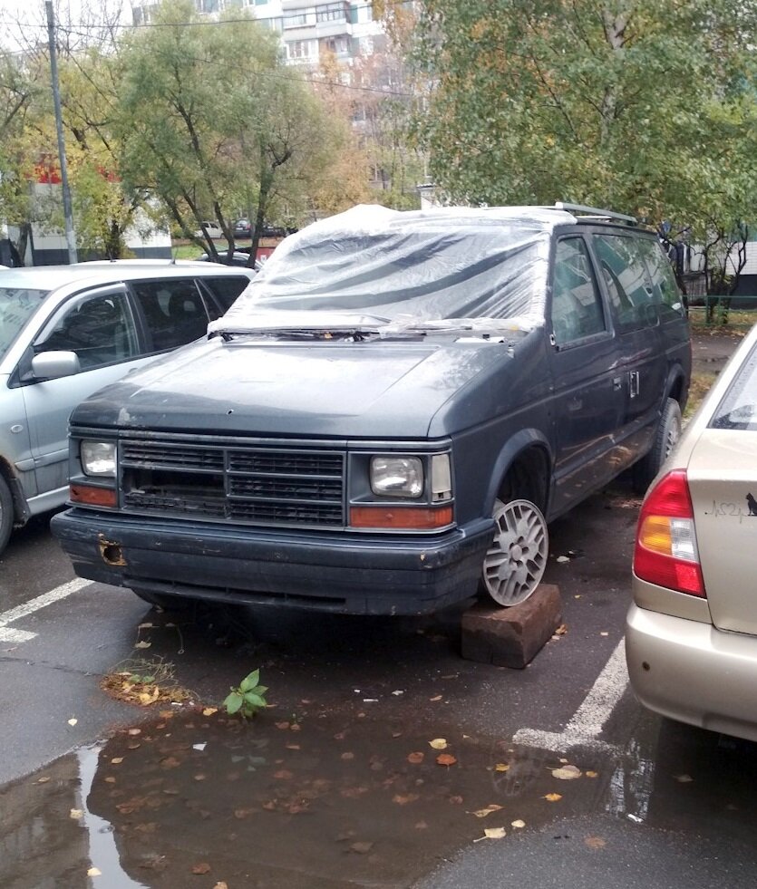 брошенные автомобили в москве