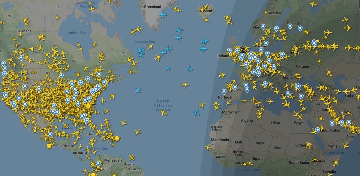 Сайт flightradar24.com.