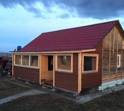 Домик на участке