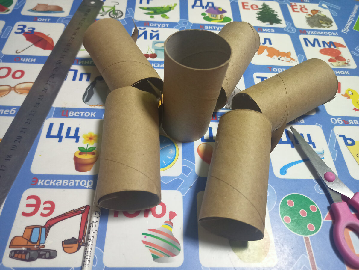 Поделки из втулок от бумаги, поделки с детьми, простые снежинки