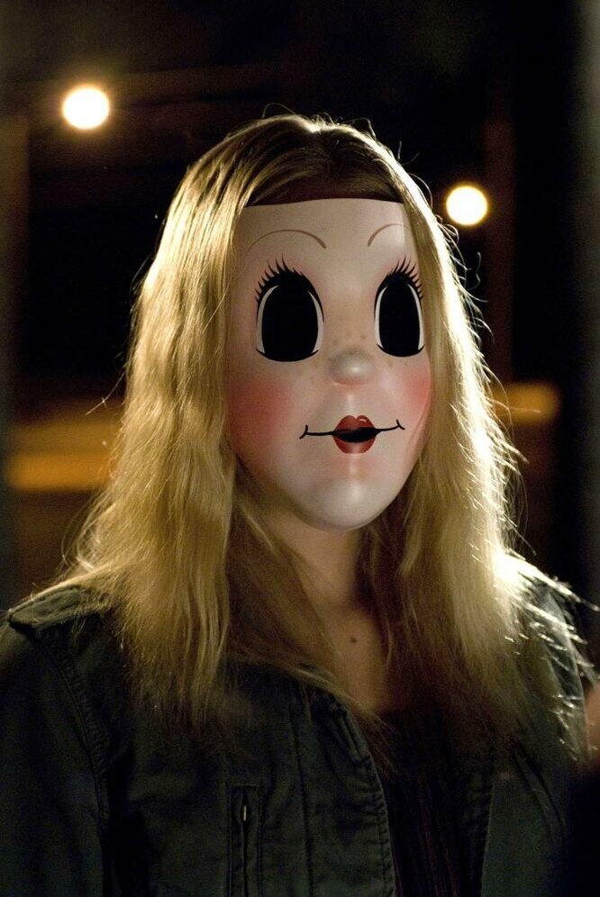 Кадр из фильма «Незнакомцы», Кинопоиск