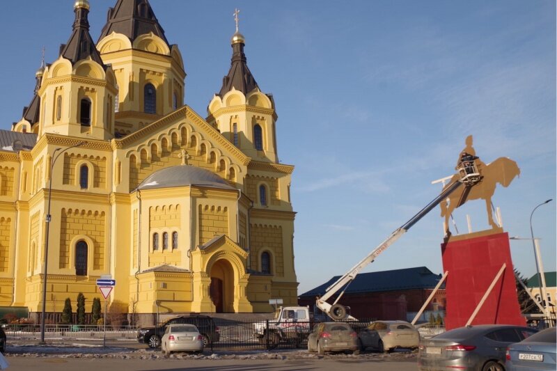 
Возведение монумента приручили сразу к двум памятным датам 2021 года: 800-летию со дня рождения благоверного князя и 800-летию Нижнего Новгорода