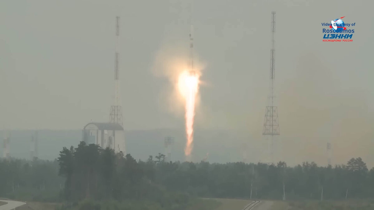    Взлет ракеты «Союз-2.1б» с аппаратом «Луна-25»