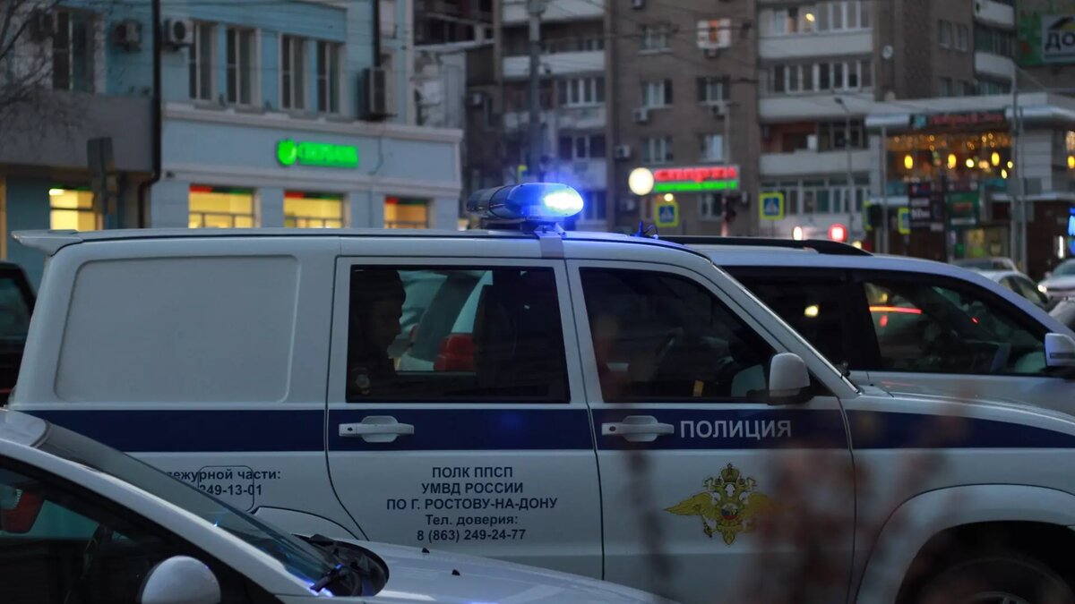     Многокилометровая пробка протянулась на улице Оганова в Ростове, сообщает сервис «Яндекс. Карты».