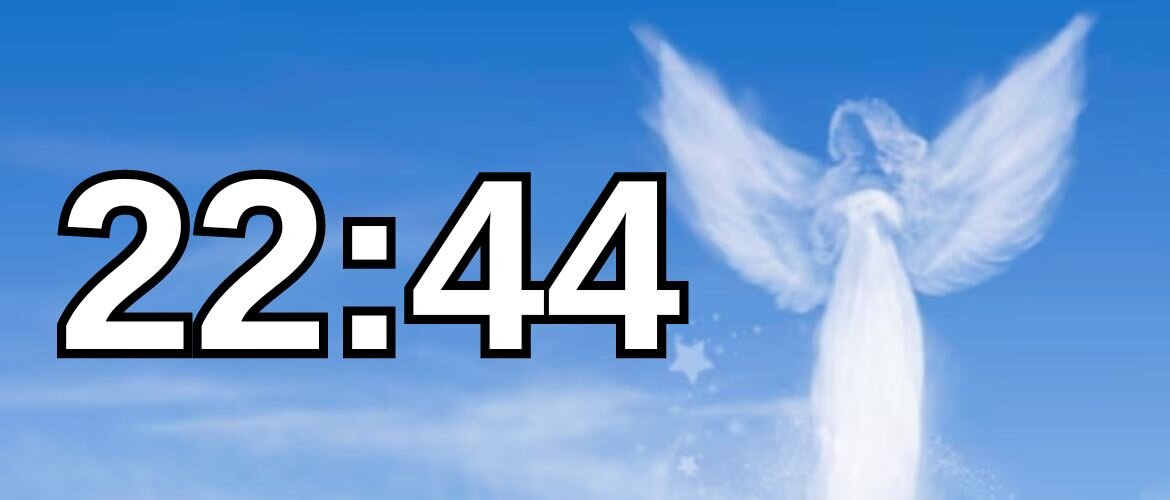 На часах 22 44 значение ангельской нумерологии. Чисоа ангела. Цифры ангелов. 22 22 Число ангелов. 1919 Ангельская нумерология