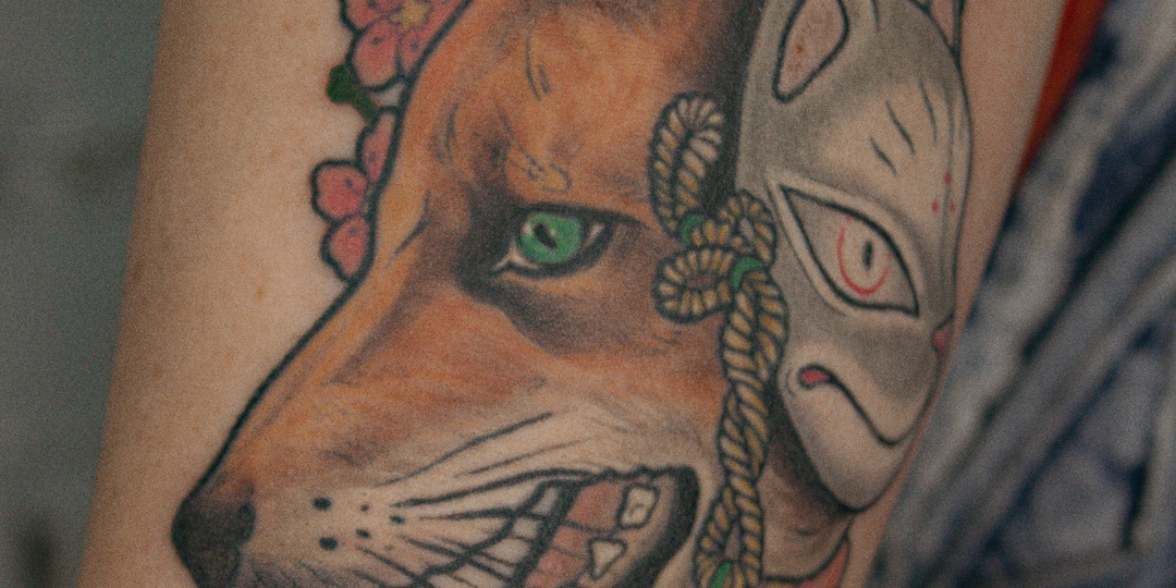 Какая профессия древнее: тату-мастер или жрица любви?