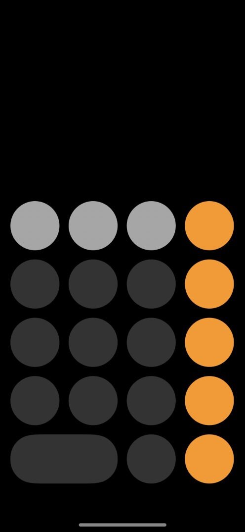 Нашли скриншоты двух стандартных приложений, адаптированных под экран с функциональной зоной в нижней части.