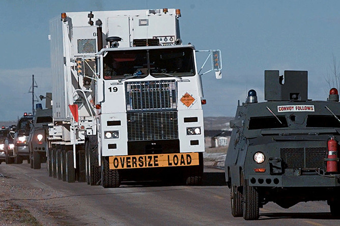 Грузовой автомобиль с ракетой Minuteman III, 1997 год Eric Draper/AP