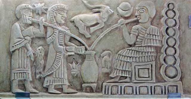 В шумерском пиве плавали кусочки хлеба, поэтому его пили через соломинку