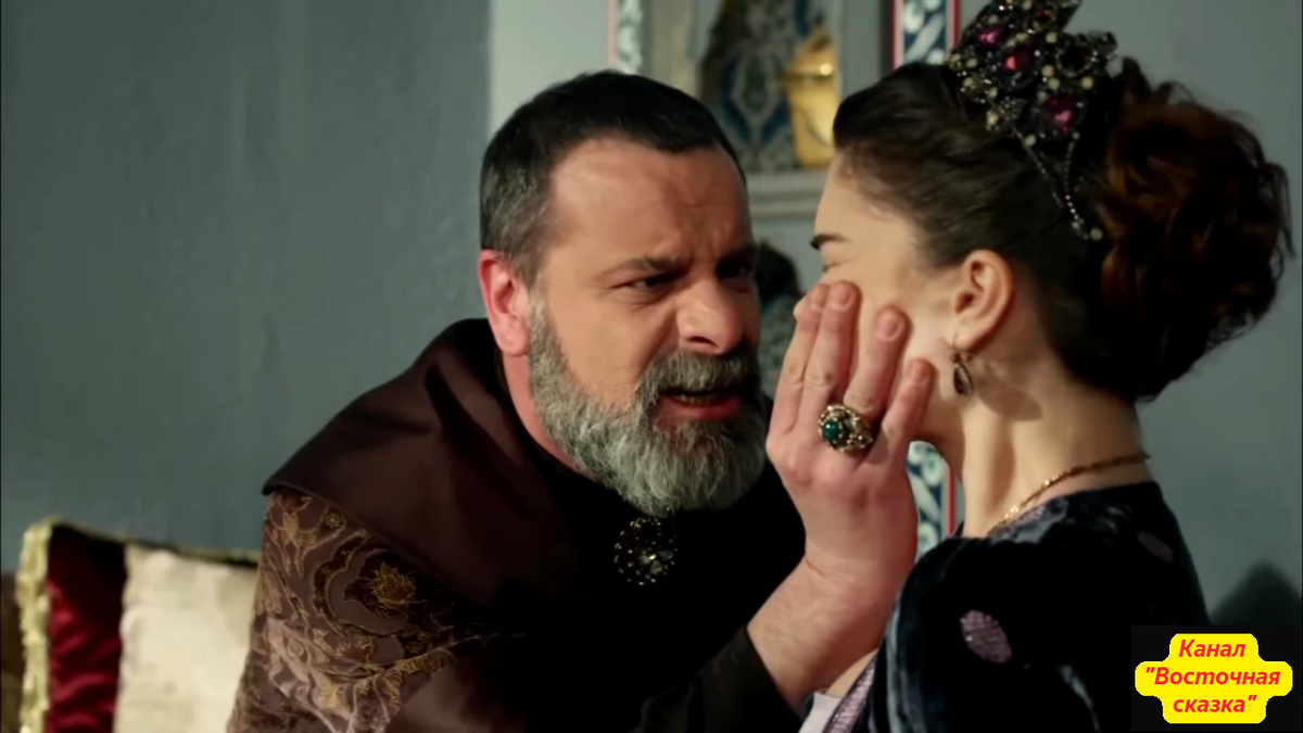 В "Великолепном веке" у супругов часто бывали ссоры. Истории о них ничего не известно.