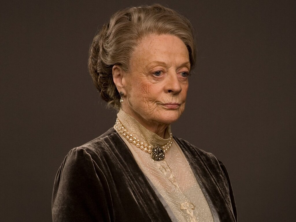 Источник: http://ur.fanpop.com/clubs/maggie-smith/images/36327730/title/maggie-smith-wallpaper