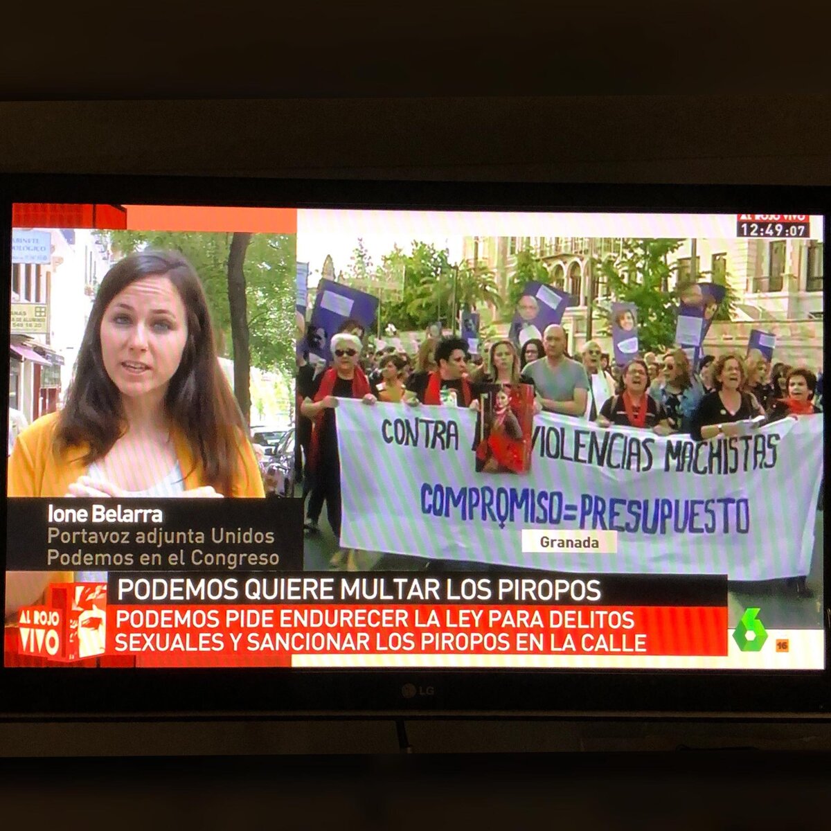 Партия "Подемос" предлагает законопроект о штрафах за приставания на улице