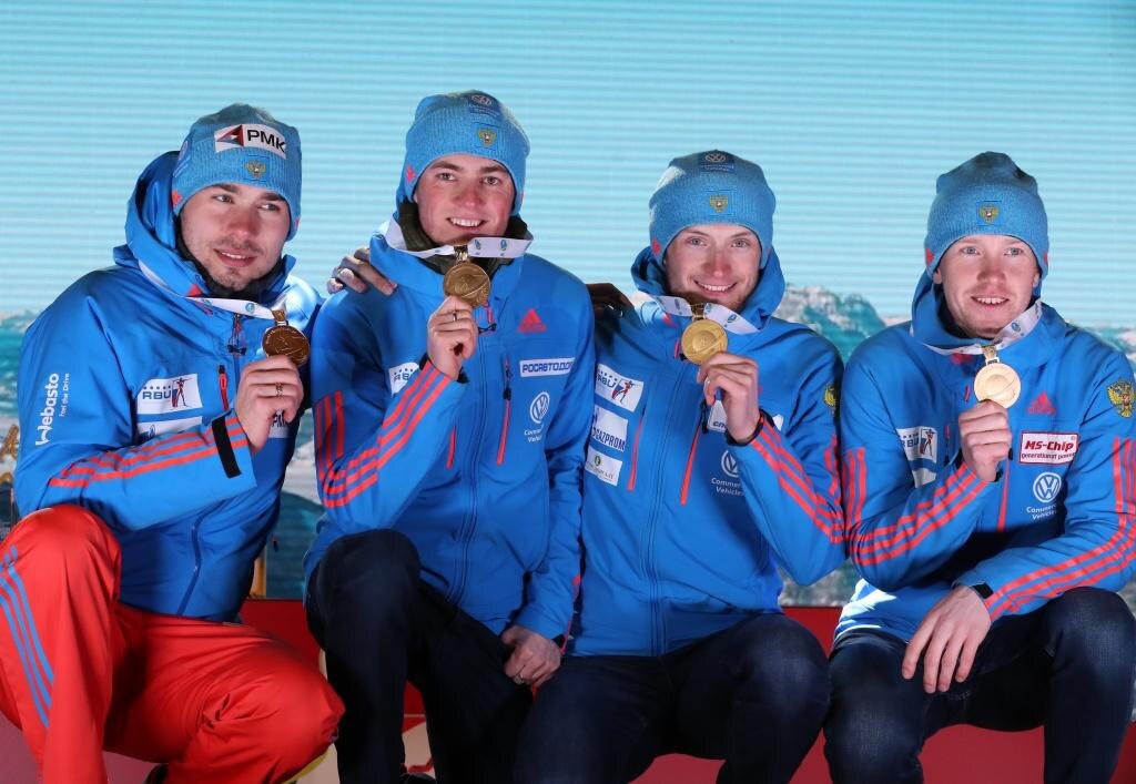 Чемпионы мира 2017 года. Волков, Цветков, Бабиков, Шипулин (справа налево).