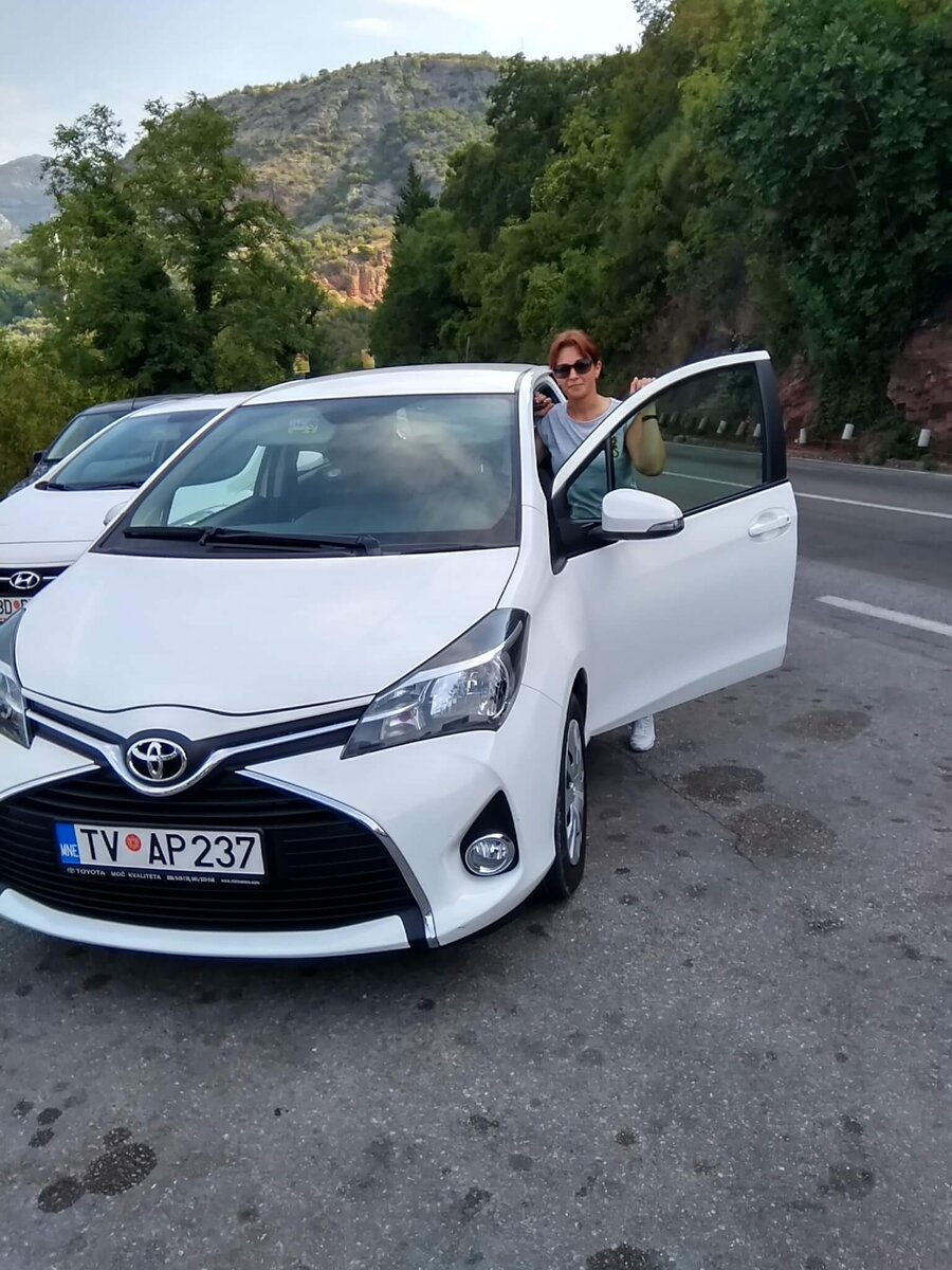 Знакомьтесь: Toyota Yaris — хит аренды автомобилей в «Сел и Поехал» в 2018  году! | Сел и Поехал | Дзен