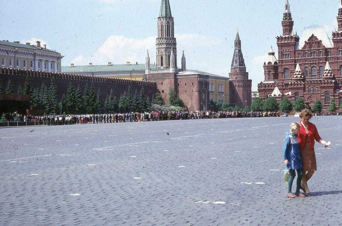 Красная площадь (1969) / David C. Cook