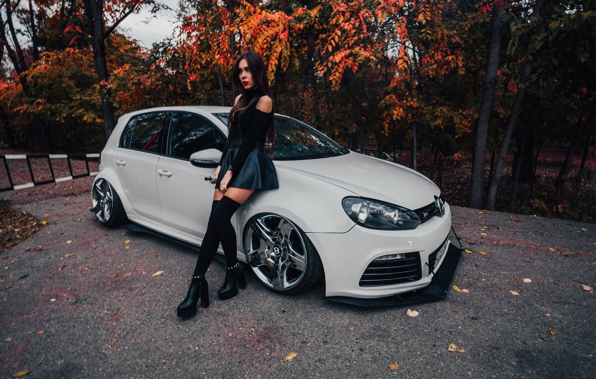 Исходник:http://lowdaily.ru/volkswagen-golf-mk6-widebody/