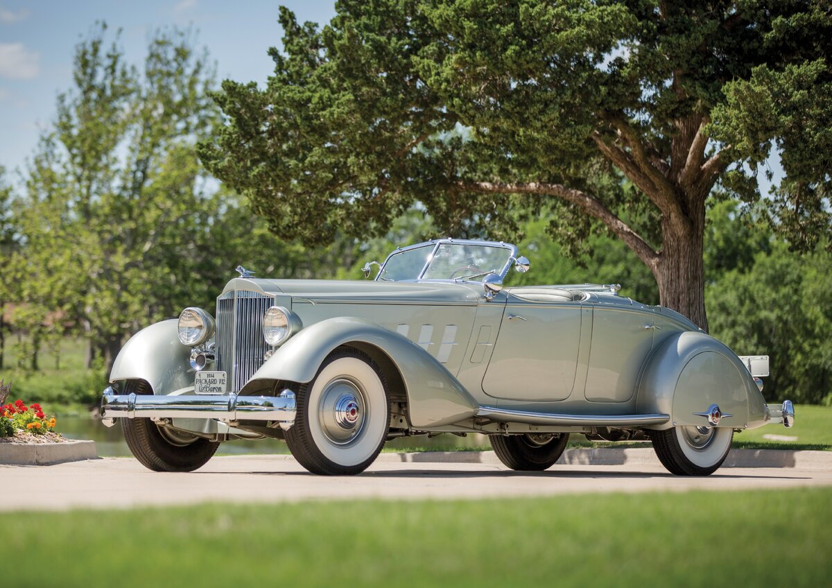 Packard Twelve 1934