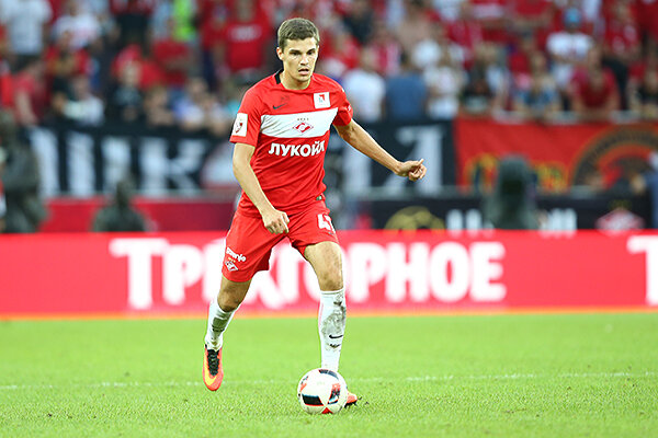 Роман Зобнин