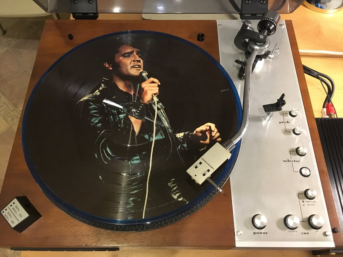 Marantz Model 6300 и Элвис