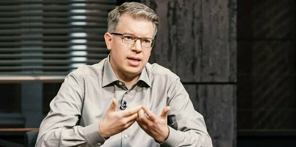 Frank Thelen, nachdem er mithilfe des Bitcoin Compass zum allerersten Mal Bitcoin gekauft hat