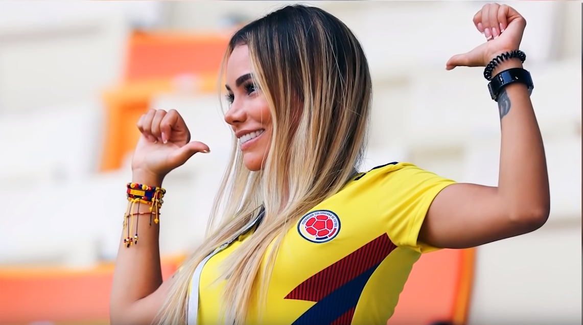 болельщица сборной Колумбии