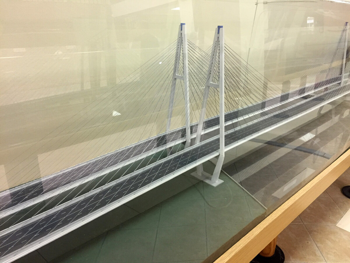 Макет Большого Обуховского моста через Неву. Масштаб 1:300