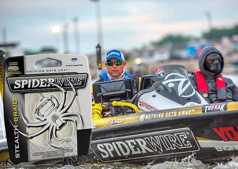 По заявлению производителя, плетёная леска для спиннинга Stealth Translucent из высококачественного материала Dyneema® PE имеет прочность на 30% выше.