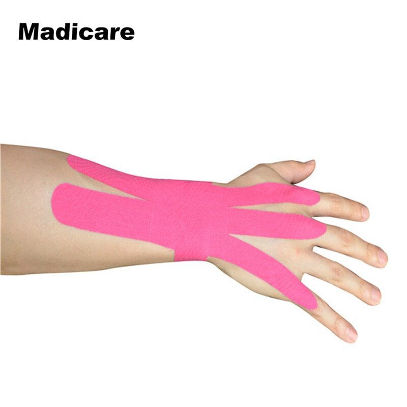 Кинезио тейп на лучезапястный сустав