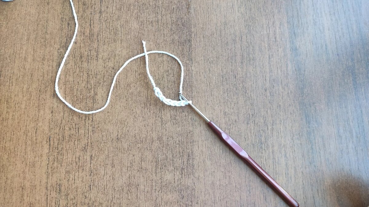 Листайте вправо