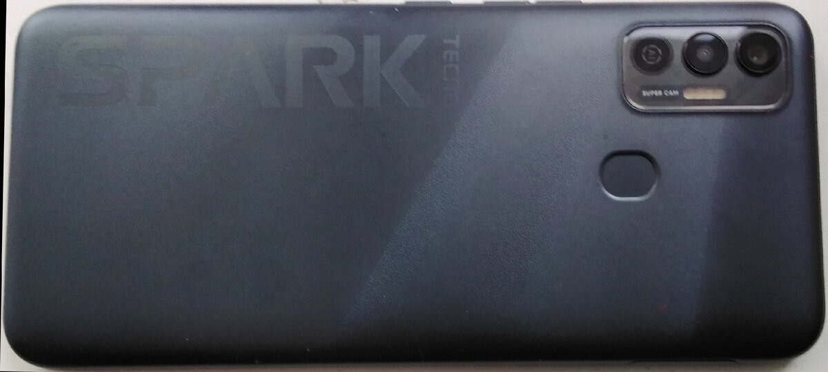 Обратная сторона. Фото сделано той же камерой.