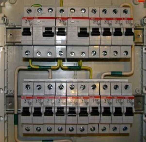 Монтаж и разводка проводки в квартире