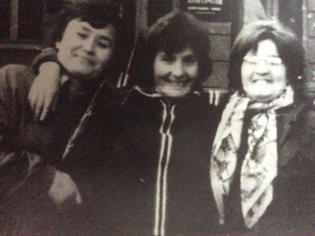 Когда мы вместе, то нам всё по плечу 