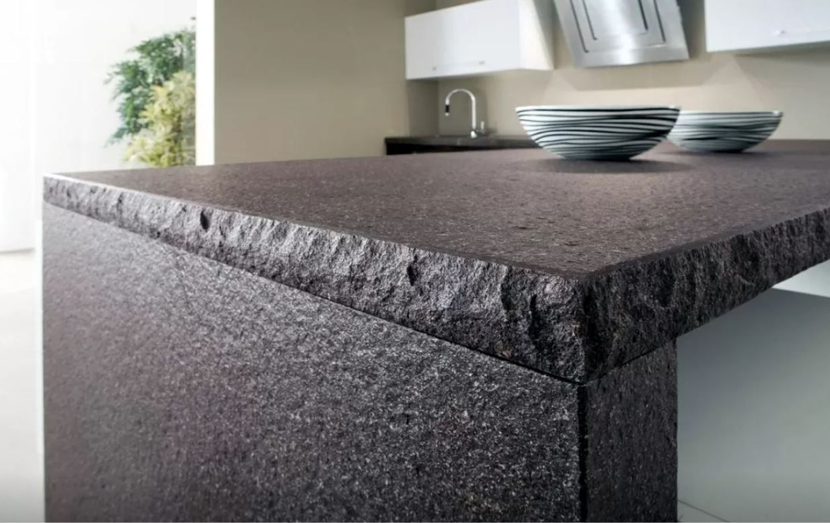Столешница из гранита