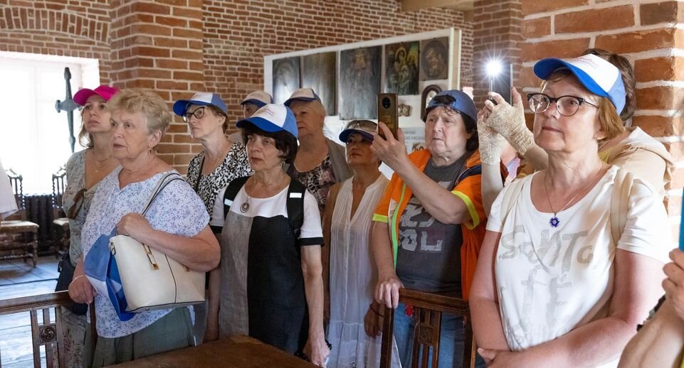 Листайте вправо, чтобы увидеть больше изображений