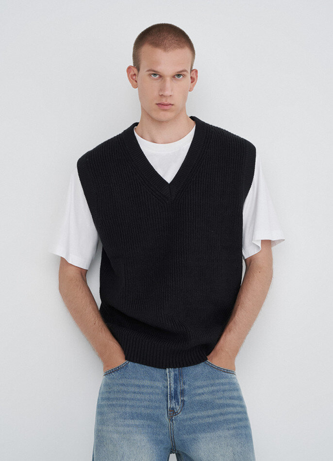 Ostin, 1799 рублей smirnov  📷
