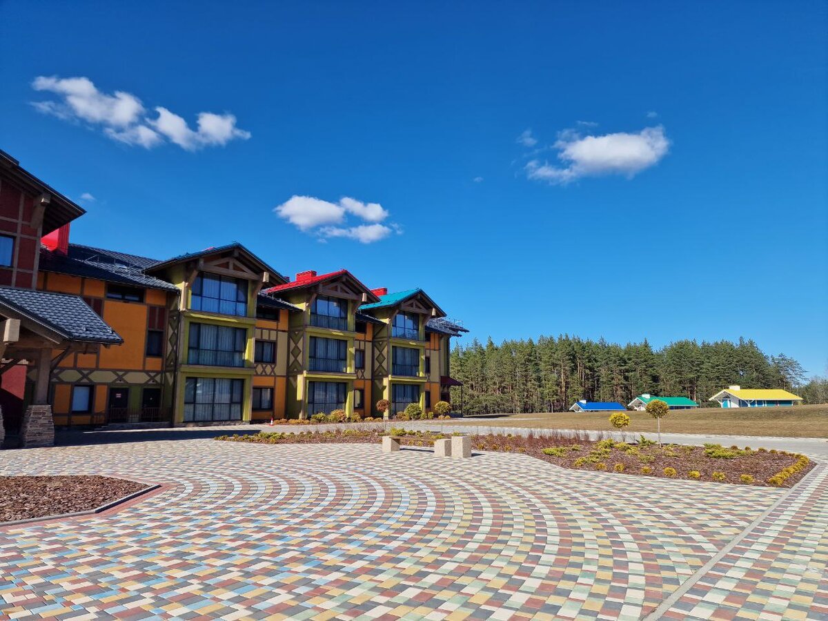 Подъездная аллея