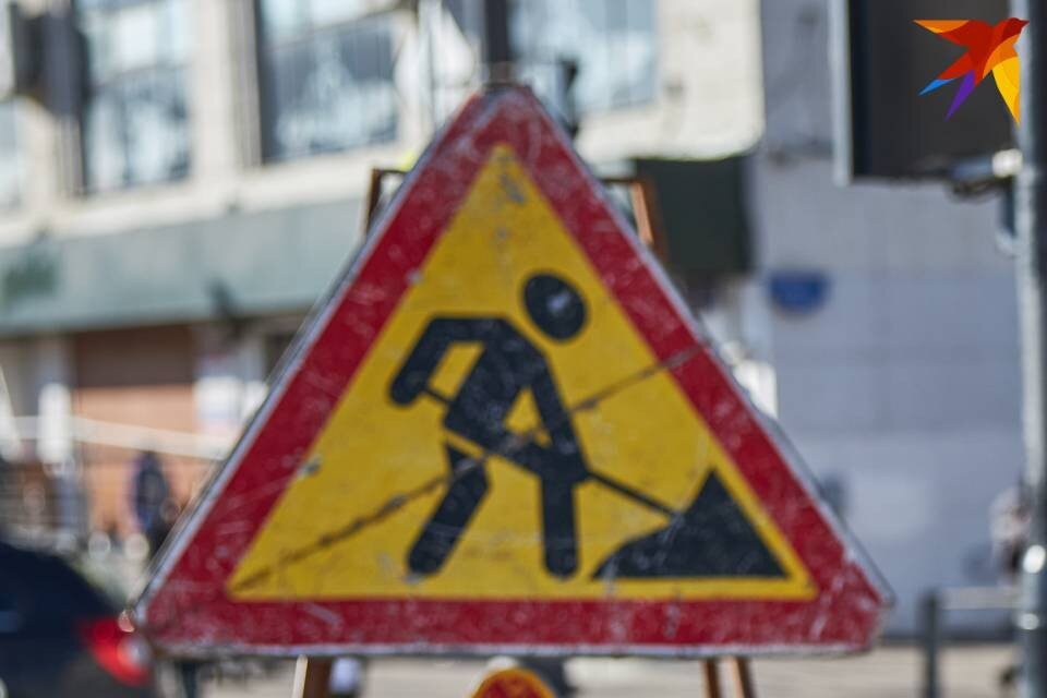     На автоподъезде к Североморску продолжаются взрывные работы. Николай ОБЕРЕМЧЕНКО