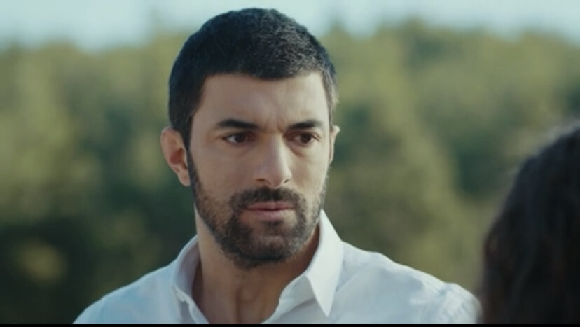 Стоп кадр из сериала «Дочь посла»
